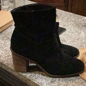 Lucky Brand suede booties